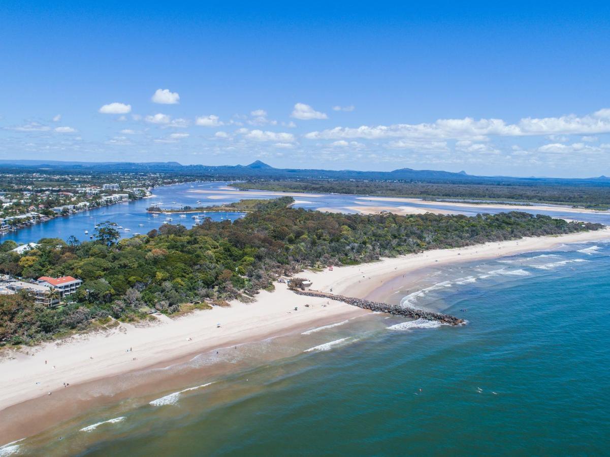 Saks On Hastings Aparthotel Noosa Heads Exterior photo